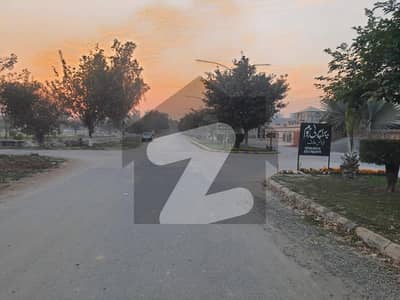 چنار باغ ۔ نشاط بلاک چنار باغ,لاہور میں 1 کنال رہائشی پلاٹ 1.15 کروڑ میں برائے فروخت۔