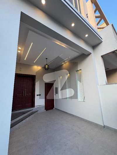 سٹی ہاؤسنگ سوسائٹی گوجرانوالہ میں 3 کمروں کا 5 مرلہ مکان 35.0 ہزار میں کرایہ پر دستیاب ہے۔