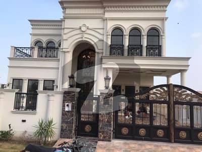 5 MARLA ELEGANT AND FULLY MAINTAINED SUPER HOT LOCATED BUNGALOW IS AVAILABLE IN THE BEST BLOCK OF DHA LAHORE.