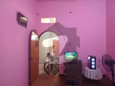 40 sq yards gulfishan society malir