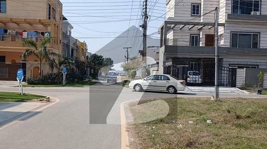 10 Marla Corner LDA Approved