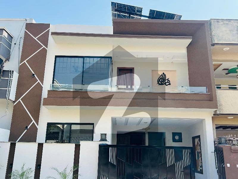 7 Marla Brand New House For Sale 7 Marla Brand New House For Sale