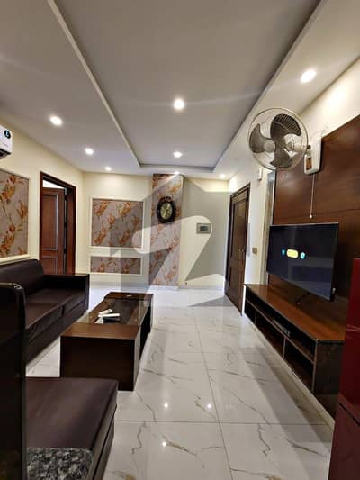 بحریہ ٹاؤن سیکٹر ای بحریہ ٹاؤن,لاہور میں 1 کمرے کا 3 مرلہ فلیٹ 48.0 ہزار میں کرایہ پر دستیاب ہے۔