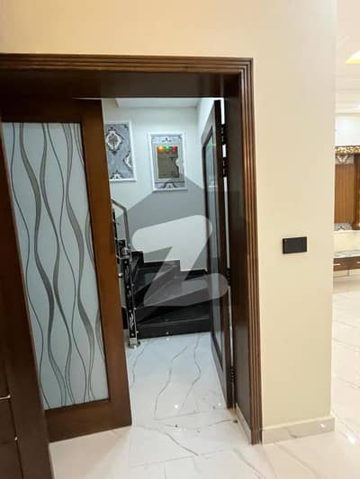 8 Marla Brand New House for Sale in Cavalry Ground Lahore.