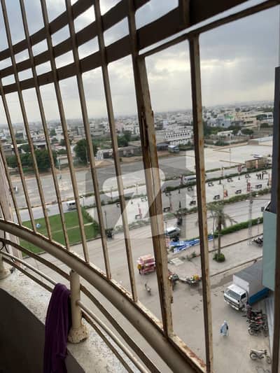 رین بو ٹاورز اینڈ شاپنگ مال گلشنِ معمار,گداپ ٹاؤن,کراچی میں 2 کمروں کا 3 مرلہ فلیٹ 60.0 لاکھ میں برائے فروخت۔