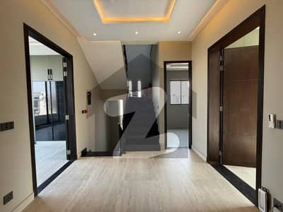 05 MARLA BRAND NEW HOUSE AVAILBLE FOR RENT