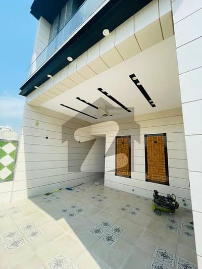 10 Marla Brand New Modern House For Sale In Jubilee Town Block B 60 Ft Road