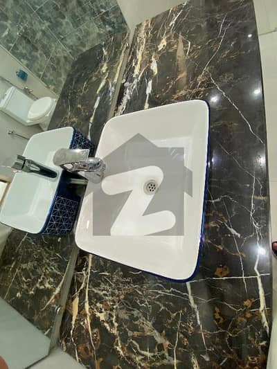 ڈی ۔ 12 اسلام آباد میں 6 کمروں کا 8 مرلہ مکان 2.25 لاکھ میں کرایہ پر دستیاب ہے۔