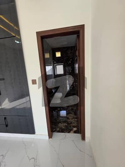 سٹی ہاؤسنگ سرگودھا روڈ سٹی ہاؤسنگ,فیصل آباد میں 3 کمروں کا 5 مرلہ مکان 1.65 کروڑ میں برائے فروخت۔