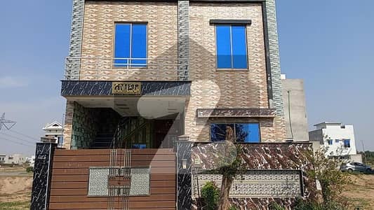 سٹی ہاؤسنگ سمندری روڈ سٹی ہاؤسنگ,فیصل آباد میں 3 کمروں کا 5 مرلہ مکان 1.2 کروڑ میں برائے فروخت۔