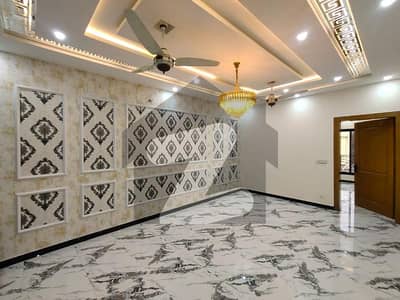 ڈی ایچ اے فیز 2 - سیکٹر سی ڈی ایچ اے ڈیفینس فیز 2,ڈی ایچ اے ڈیفینس,اسلام آباد میں 3 کمروں کا 1 کنال زیریں پورشن 1.4 لاکھ میں کرایہ پر دستیاب ہے۔