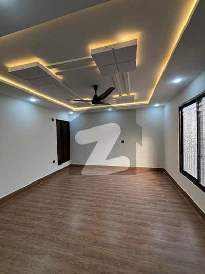 Commercial Space Available For Rent