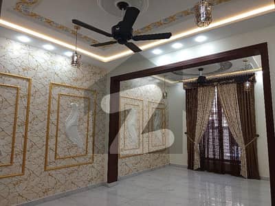 واپڈا ٹاؤن گوجرانوالہ میں 4 کمروں کا 5 مرلہ مکان 55.0 ہزار میں کرایہ پر دستیاب ہے۔