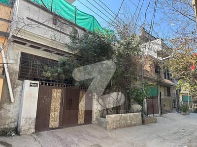 5 Marla Triple Storey House For Sale | Basement + Ground + 1st Floor | 6 Bedrooms | Water Bore | 2 Electric Meters | Investor Rate