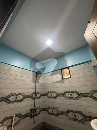 ڈی ایچ اے فیز 6 ڈی ایچ اے ڈیفینس,کراچی میں 3 کمروں کا 8 مرلہ فلیٹ 4.5 کروڑ میں برائے فروخت۔