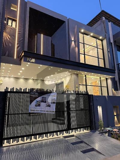 ایڈن ایگزیکیٹو ایڈن گارڈنز,فیصل آباد میں 3 کمروں کا 3 مرلہ مکان 1.58 کروڑ میں برائے فروخت۔