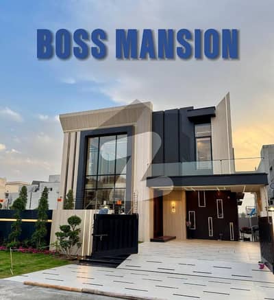 ڈی ایچ اے فیز 6 ڈیفنس (ڈی ایچ اے),لاہور میں 5 کمروں کا 1 کنال مکان 14.0 کروڑ میں برائے فروخت۔