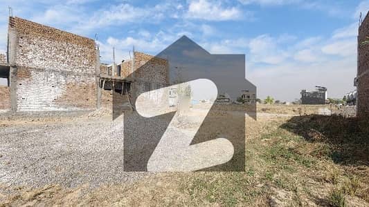 ائیرپورٹ انکلیو بی ائیرپورٹ انکلیو,اسلام آباد میں 8 مرلہ رہائشی پلاٹ 75.0 لاکھ میں برائے فروخت۔