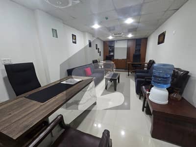 بحریہ بزنس ڈسٹرکٹ بحریہ ٹاؤن فیز 8,بحریہ ٹاؤن راولپنڈی,راولپنڈی میں 4 کمروں کا 2 مرلہ دفتر 40.0 ہزار میں کرایہ پر دستیاب ہے۔