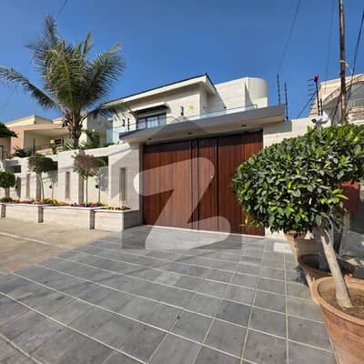 ڈی ایچ اے فیز 6 ڈی ایچ اے ڈیفینس,کراچی میں 6 کمروں کا 1 کنال مکان 17.0 کروڑ میں برائے فروخت۔