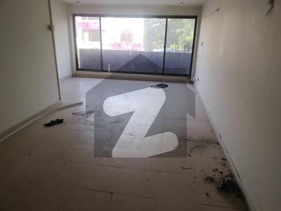 ڈی ایچ اے فیز 4 - بلاک ڈبل اے فیز 4,ڈیفنس (ڈی ایچ اے),لاہور میں 2 مرلہ Studio دفتر 37.0 ہزار میں کرایہ پر دستیاب ہے۔