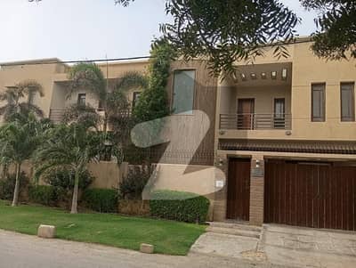 ڈی ایچ اے فیز 6 ڈی ایچ اے ڈیفینس,کراچی میں 5 کمروں کا 1 کنال مکان 13.25 کروڑ میں برائے فروخت۔