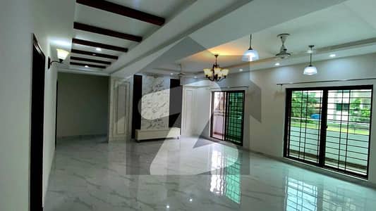 10 Marla New Design Flat For Rent.