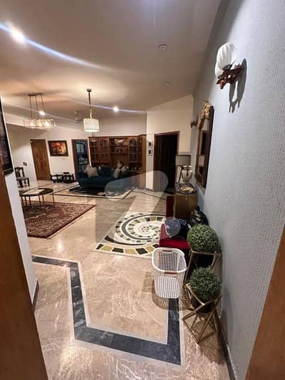 ڈی ایچ اے فیز 1 ڈیفنس (ڈی ایچ اے),لاہور میں 5 کمروں کا 1 کنال مکان 6.3 کروڑ میں برائے فروخت۔