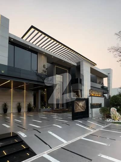 2-KANAL LUXURIOUS DESIGNER HOUSE WITH SWIMMING POOL AND FULLY FURNISHED HOUSE FOR SALE