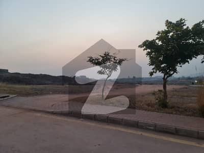 Sector I 8 Marla Street 16 Back Boulevard Plot For Sale