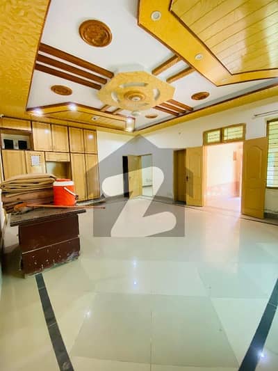 ایم اے جناح روڈ ملتان میں 3 کمروں کا 7 مرلہ زیریں پورشن 37.0 ہزار میں کرایہ پر دستیاب ہے۔