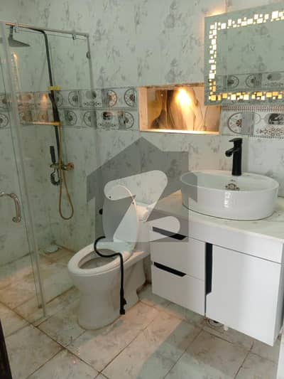 Brand New Flat 3 Bed Drawing Lounge American Kitchen Roof Top