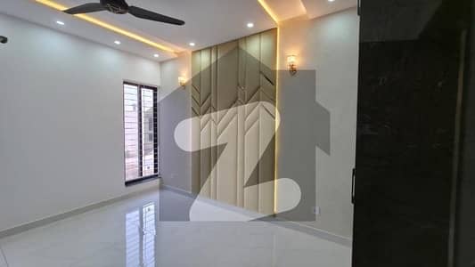 5 marla brand new house available for rent at a very reasonable rent