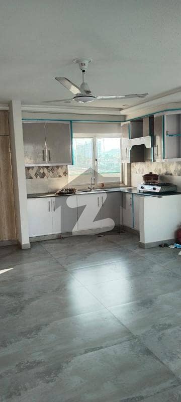 بحریہ انکلیو بحریہ ٹاؤن,اسلام آباد میں 2 کمروں کا 4 مرلہ پینٹ ہاؤس 43.0 ہزار میں کرایہ پر دستیاب ہے۔