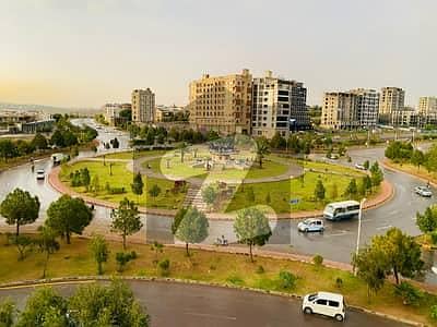 بحریہ ٹاؤن فیز 8 ۔ بلاک پی بحریہ ٹاؤن فیز 8,بحریہ ٹاؤن راولپنڈی,راولپنڈی میں 1 کنال رہائشی پلاٹ 1.55 کروڑ میں برائے فروخت۔