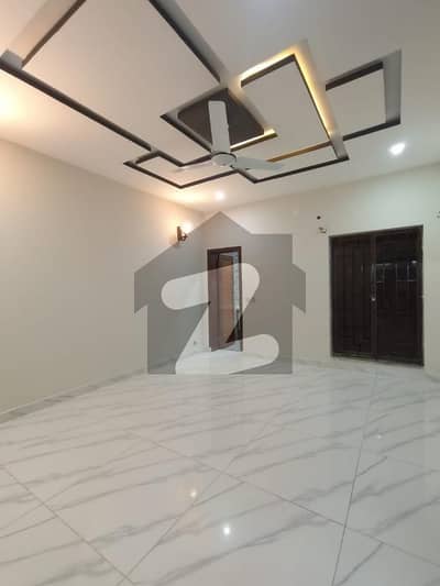 سوان گارڈن اسلام آباد میں 5 کمروں کا 6 مرلہ مکان 3.0 کروڑ میں برائے فروخت۔