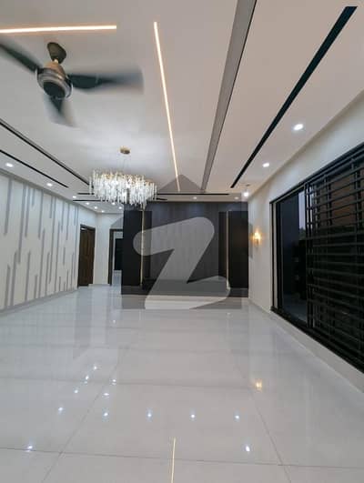 آئی ای پی انجنیئرز ٹاؤن ۔ بلاک سی 2 آئی ای پی انجنیئرز ٹاؤن ۔ سیکٹر اے,آئی ای پی انجینئرز ٹاؤن,لاہور میں 5 کمروں کا 10 مرلہ مکان 3.9 کروڑ میں برائے فروخت۔ آئی ای پی انجنیئرز ٹاؤن ۔ بلاک سی 2 آئی ای پی انجنیئرز ٹاؤن ۔ سیکٹر اے,آئی ای پی انجینئرز ٹاؤن,لاہور میں 5 کمروں کا 10 مرلہ مکان 3.9 کروڑ میں برائے فروخت۔