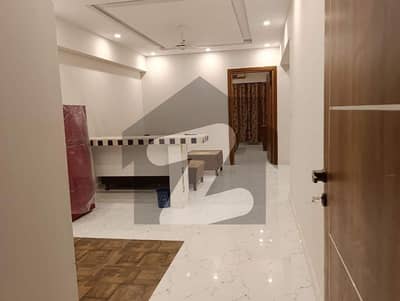 دی گلیریا بحریہ انکلیو,بحریہ ٹاؤن,اسلام آباد میں 3 کمروں کا 8 مرلہ فلیٹ 85.0 ہزار میں کرایہ پر دستیاب ہے۔