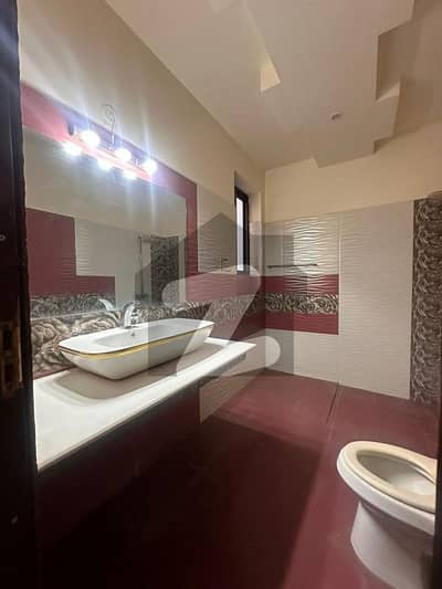 کیولری گراؤنڈ لاہور میں 3 کمروں کا 12 مرلہ زیریں پورشن 90.0 ہزار میں کرایہ پر دستیاب ہے۔