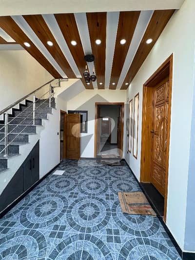 نیو سٹی فیز 2 نیو سٹی,واہ میں 3 کمروں کا 5 مرلہ مکان 1.2 کروڑ میں برائے فروخت۔