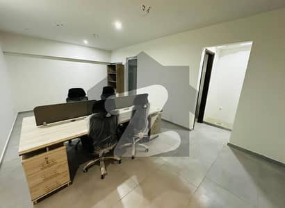 طارق روڈ کراچی میں 3 مرلہ دفتر 68.0 ہزار میں کرایہ پر دستیاب ہے۔