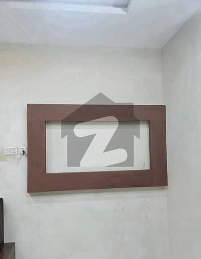 علامہ اقبال ٹاؤن لاہور میں 4 کمروں کا 5 مرلہ فلیٹ 93.0 لاکھ میں برائے فروخت۔