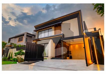 ڈی ایچ اے فیز 6 - بلاک ایم فیز 6,ڈیفنس (ڈی ایچ اے),لاہور میں 5 کمروں کا 1 کنال مکان 8.12 کروڑ میں برائے فروخت۔