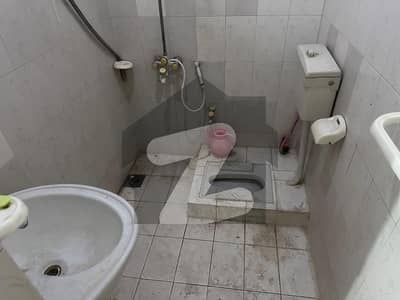 05 Marla 1st Floor Available for Rent (Shaheen Colony)