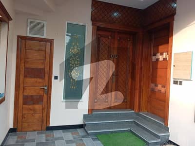 واپڈا سٹی ۔ بلاک ایل واپڈا سٹی,فیصل آباد میں 3 کمروں کا 5 مرلہ مکان 2.25 کروڑ میں برائے فروخت۔