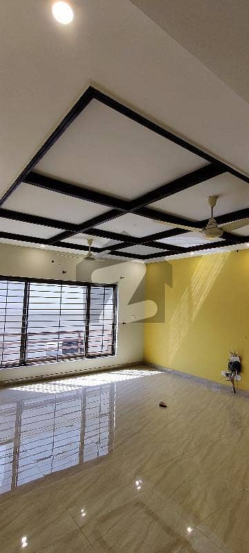 ڈی ایچ اے ڈیفینس فیز 5 ڈی ایچ اے ڈیفینس,اسلام آباد میں 3 کمروں کا 1 کنال بالائی پورشن 1.4 لاکھ میں کرایہ پر دستیاب ہے۔