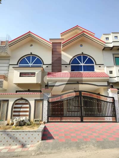 30*60 BeadNwn House For sale in G13 Islamabad