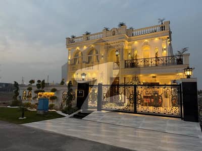 ONE KANAL VICTORIAN STYLE ROYAL CLASS MENSION FOR SALE IN DHA LAHORE