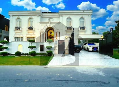 ڈی ایچ اے فیز 6 - بلاک ڈی فیز 6,ڈیفنس (ڈی ایچ اے),لاہور میں 5 کمروں کا 1 کنال مکان 19.0 کروڑ میں برائے فروخت۔