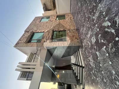 800 Yard Like New Upper Portion For Rent 800 Yard Like New Upper Portion For Rent